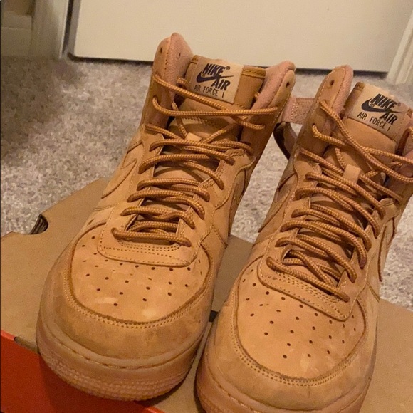 Wheat AF1 size 7 Good condition - Picture 2 of 4